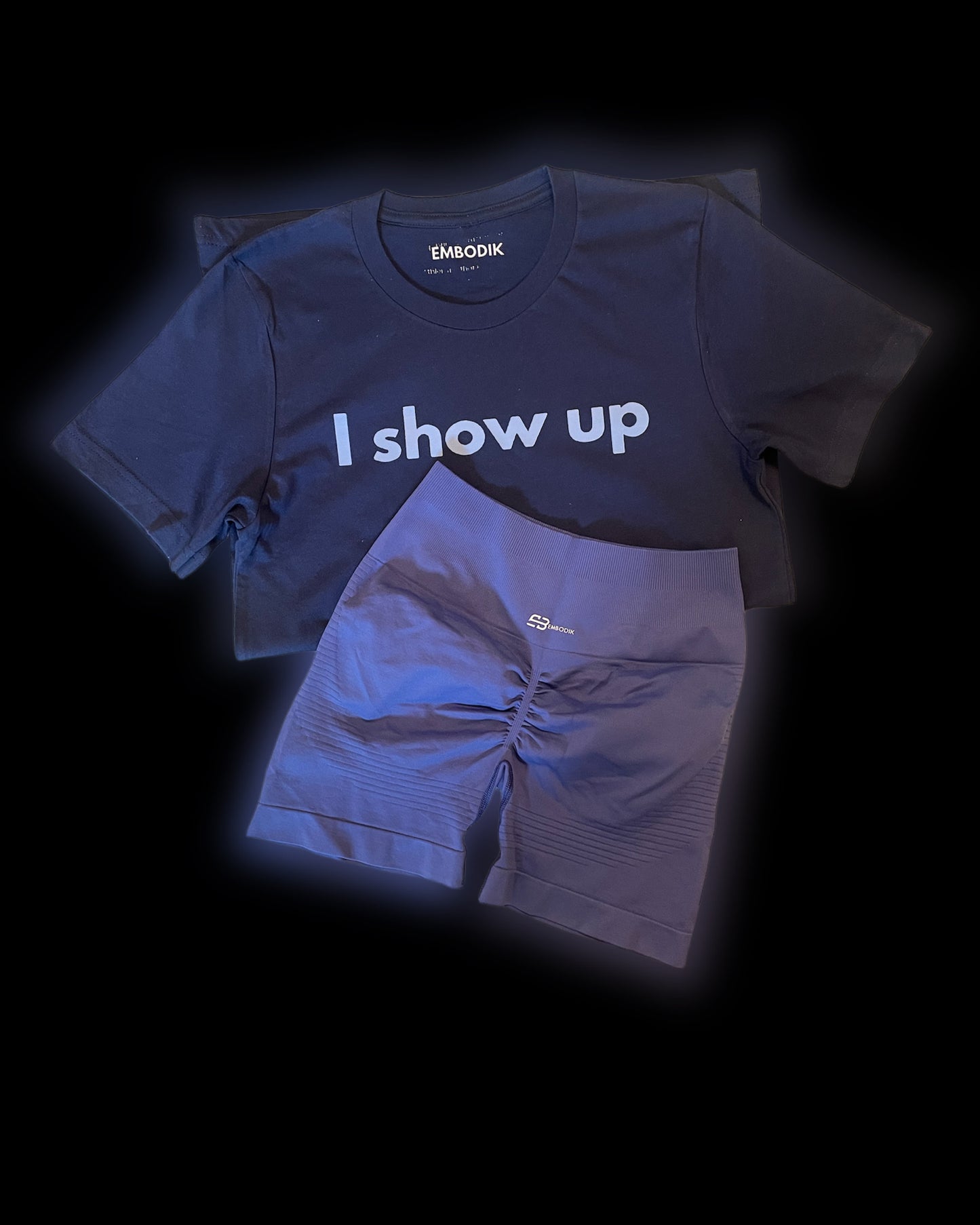 I show up tee